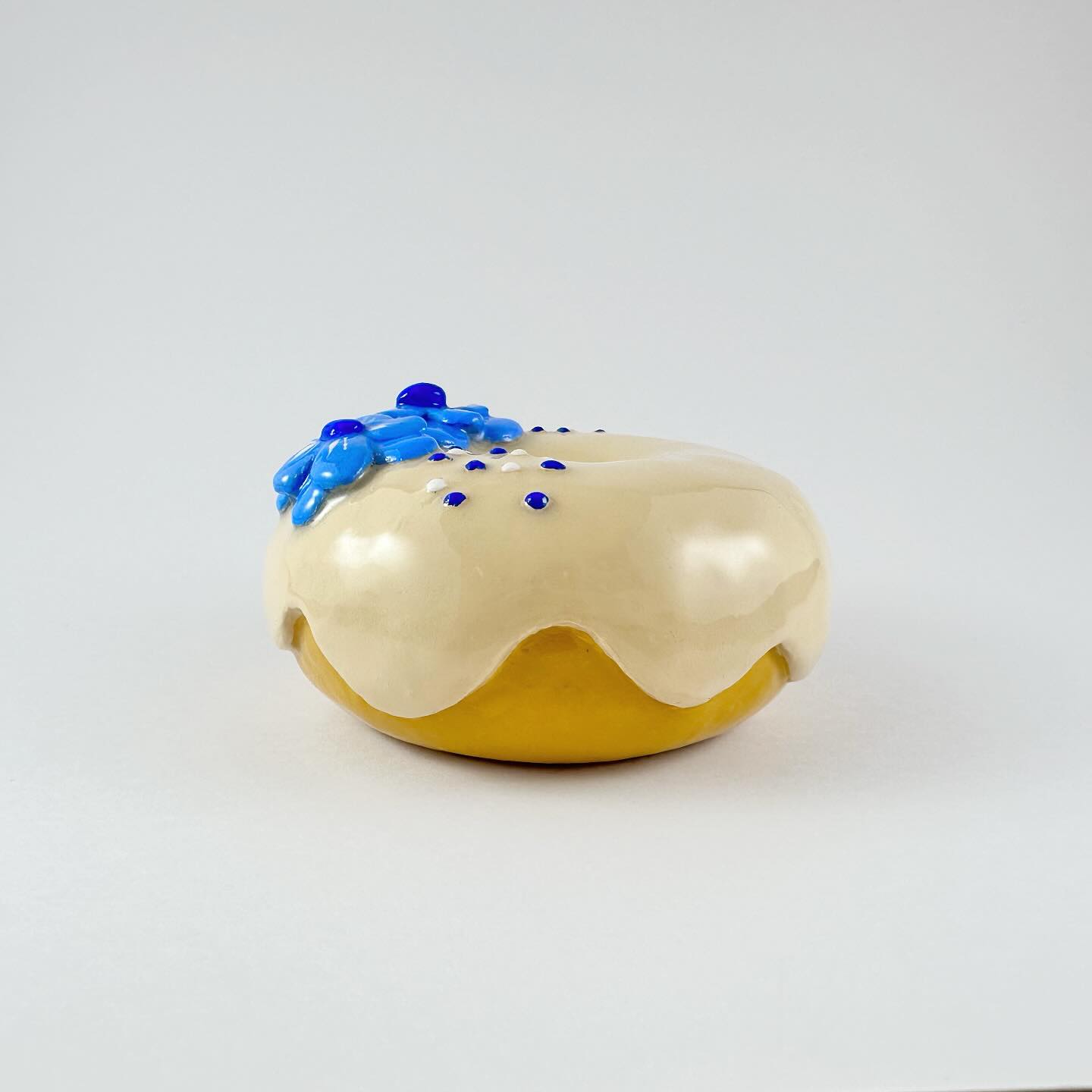 Blue Flowers Donut 🍩